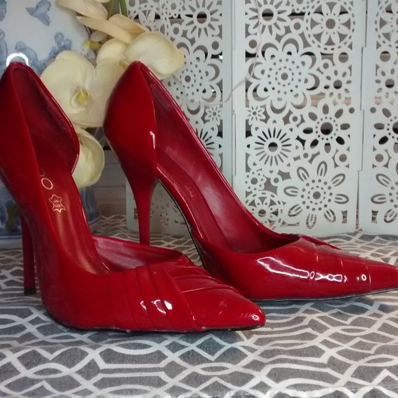 Classy Stiletto Bundle 4 pairs for $45 size 7 - Picture 1 of 16